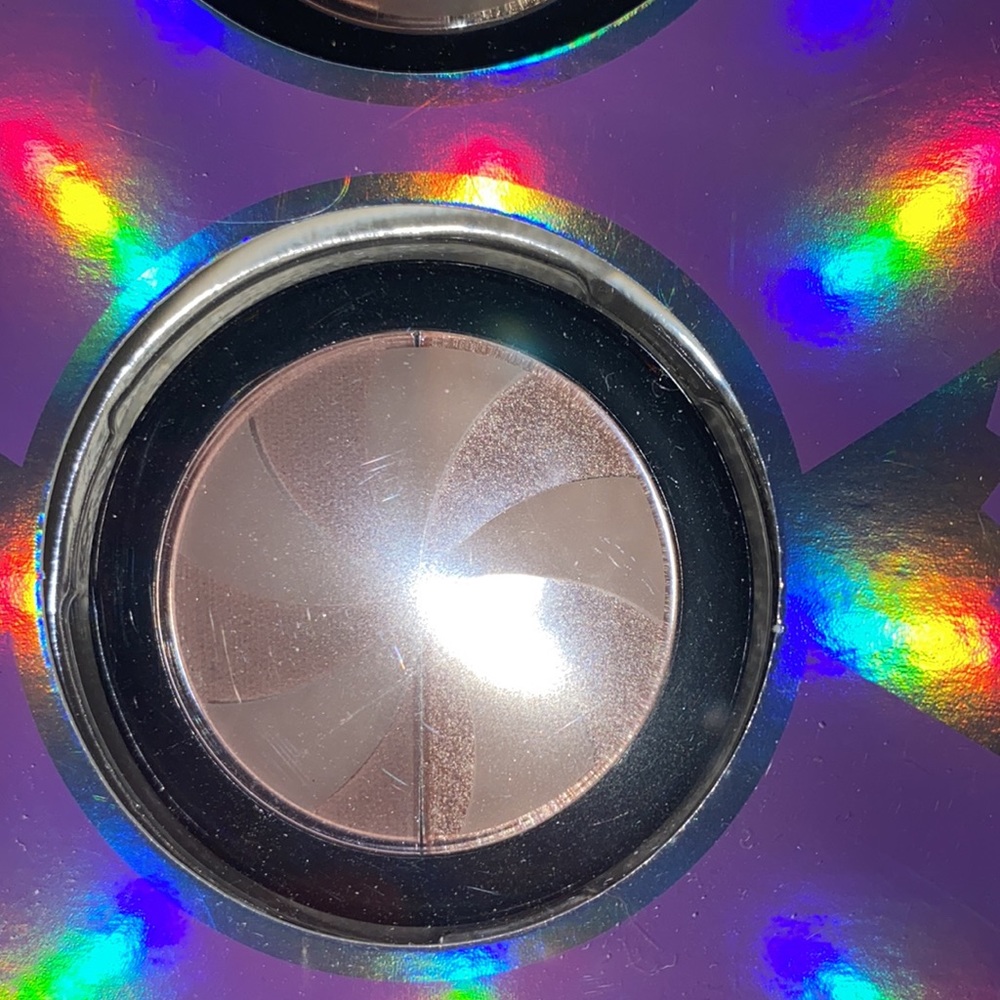 Elf eyeshadow - Picture 3 of 6